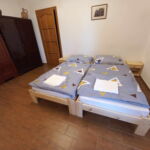 Ground Floor 1-Room Apartment for 2 Persons (extra beds available)