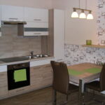 Apartament cu aer condiționat cu bucătărie proprie cu 2 camere pentru 4 pers.