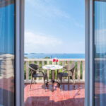 Classic Sea View 2-Room Apartment for 3 Persons