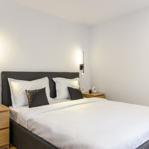 Camera dubla economy