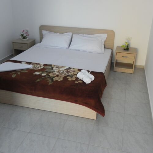 Camera dubla economy