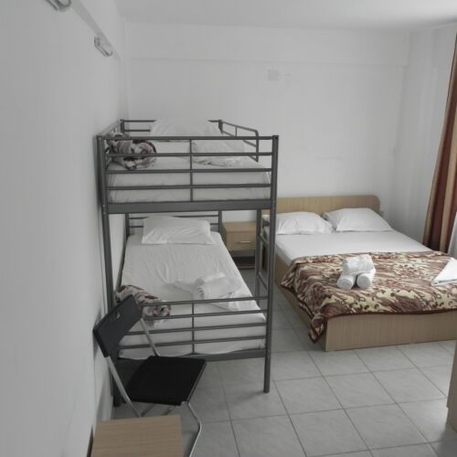 Camera cvadrupla family