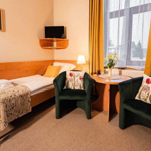 Pokoj se sprchou s vlastní kuchyňkou pro 1 os.