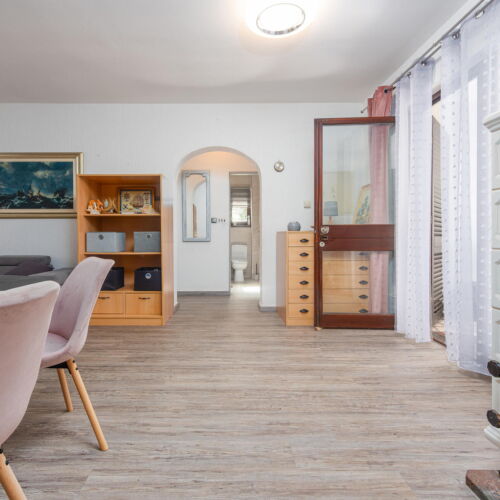 Casă de vară pentru 8 pers. (se inchirieaza doar integral)