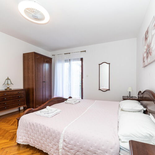 Summer House for 10 Persons