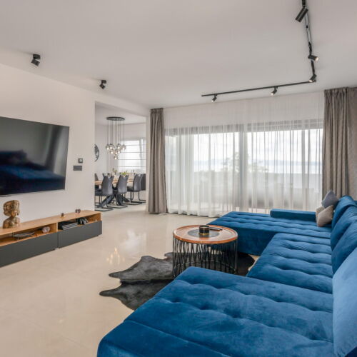 Casă de vară pentru 8 pers. (se inchirieaza doar integral)