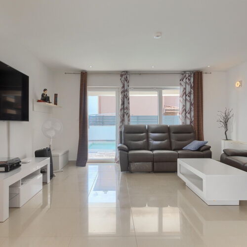 Summer House for 8 Persons