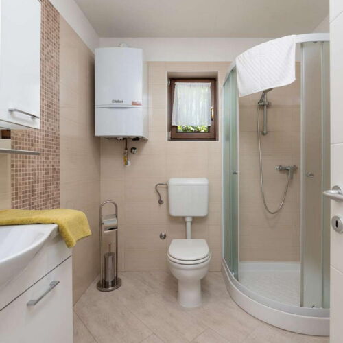 Chata (jako celek) pro 8 os.