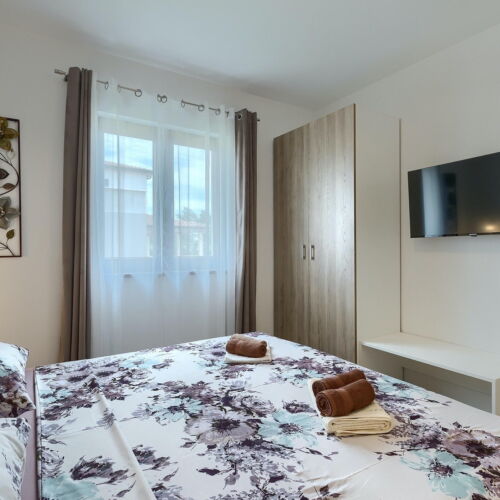 Summer House for 6 Persons