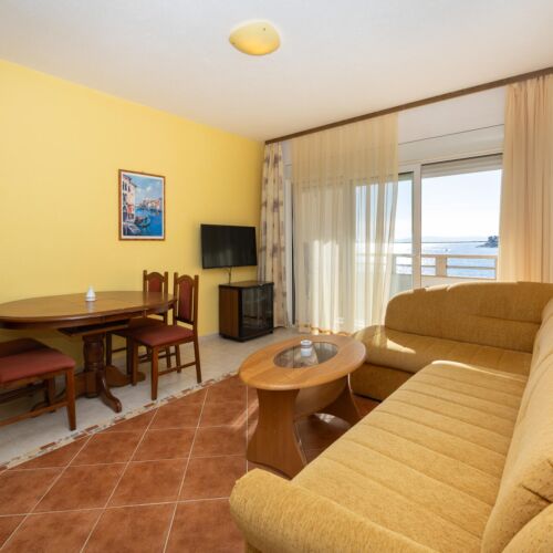 Apartament 5-osobowy 