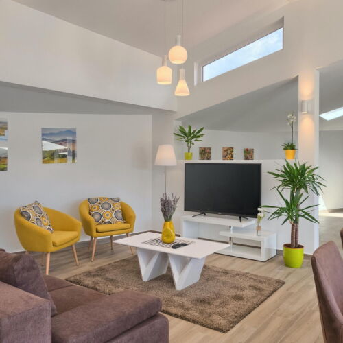 Summer House for 8 Persons