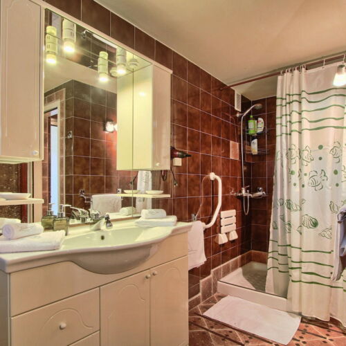 Summer House for 8 Persons