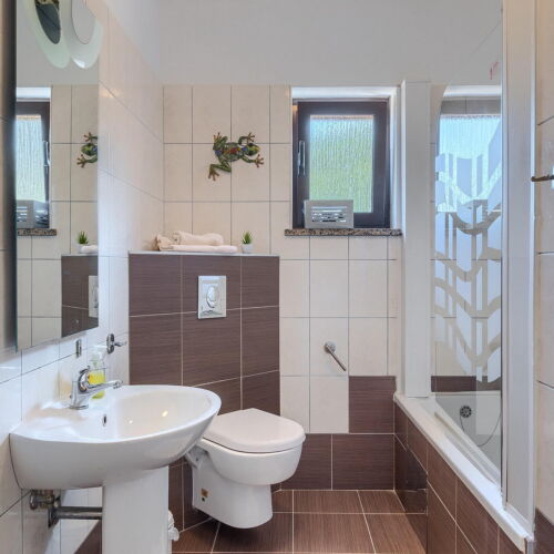 Chata (jako celek) pro 16 os.