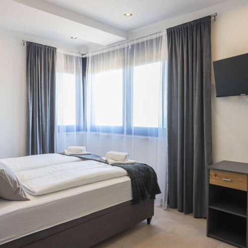 Casă de vară pentru 12 pers. (se inchirieaza doar integral)