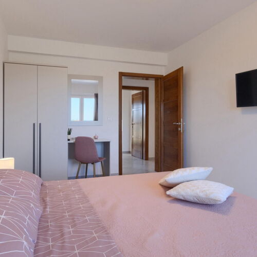 Za 12 osoba(e) ljetnikovac