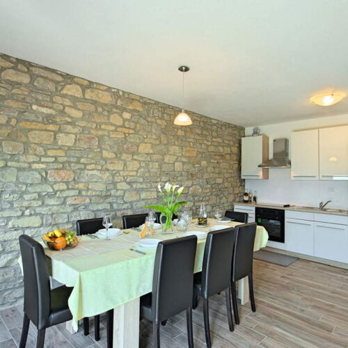 Apartament 4-osobowy 