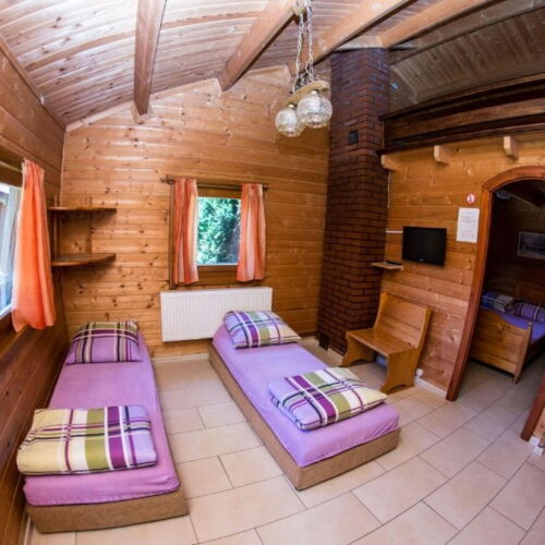 Apartament 4-osobowy z 2 pomieszczeniami sypialnianymi