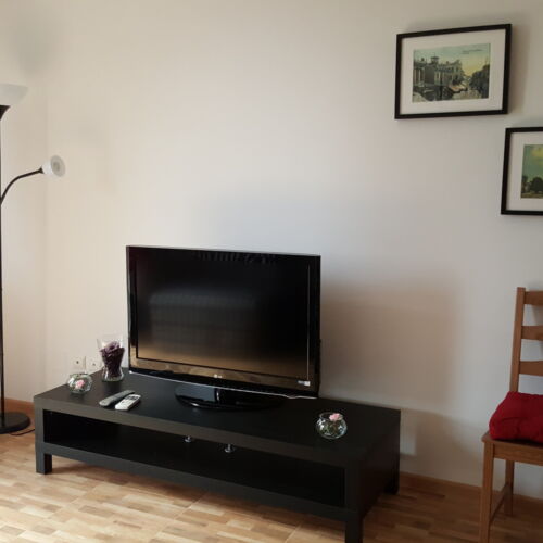 Apartament la etaj cu vedere spre oraș cu 1 camera pentru 4 pers.