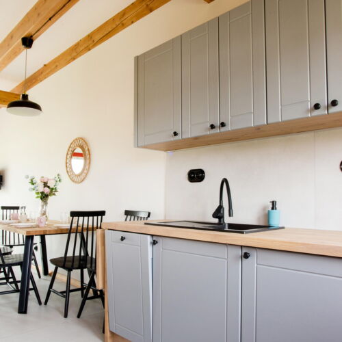 Casă de vară pentru 6 pers. (se inchirieaza doar integral)