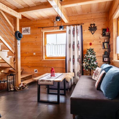 Domek drewniany 6-osobowy cały dom z widokiem na góry (możliwa dostawka)