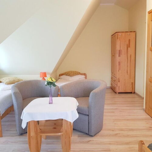 Pokoj s manželskou postelí