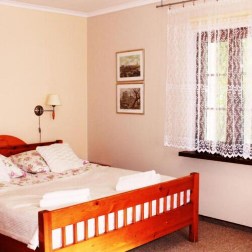 Apartament 4-osobowy na piętrze z widokiem na ogród z 2 pomieszczeniami sypialnianymi