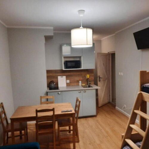 Apartament studio cu 1 camera pentru 5 pers.