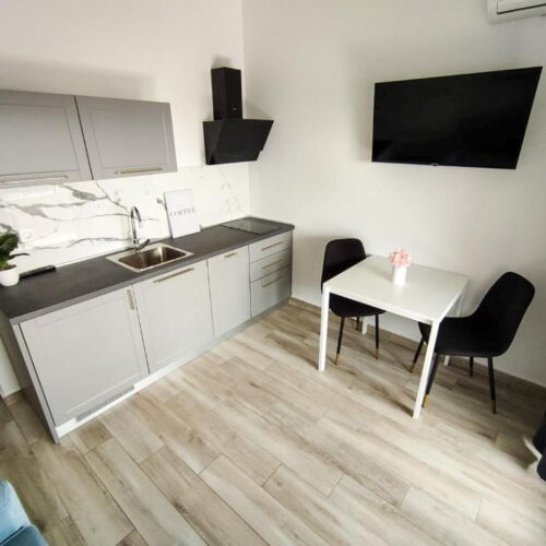 3-Zimmer-Apartment für 5 Personen mit Balkon und Klimaanlage