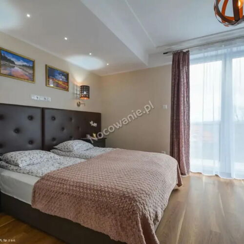 Apartament 5-osobowy na piętrze Family z 2 pomieszczeniami sypialnianymi (możliwa dostawka)