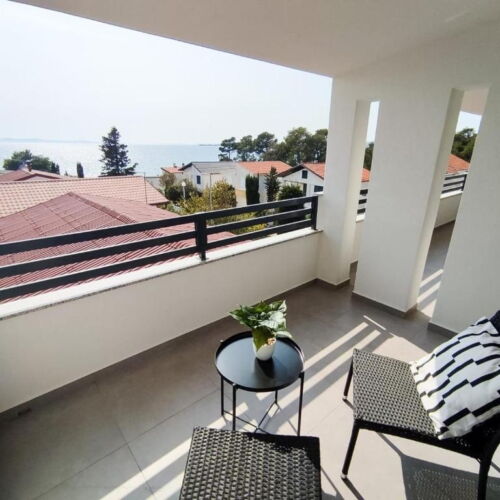 3-Zimmer-Apartment für 6 Personen Obergeschoss mit Aussicht auf das Meer