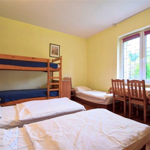 Pokój 5-osobowy na piętrze na parterze