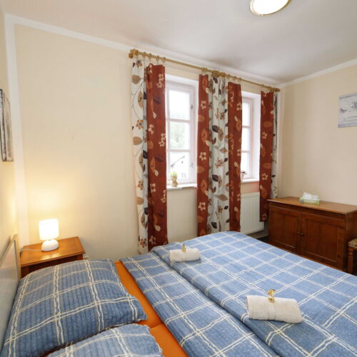 Upstairs Double Room with Shower