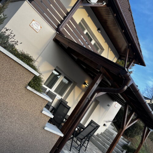 Erdőre néző Studio 4 fős apartman