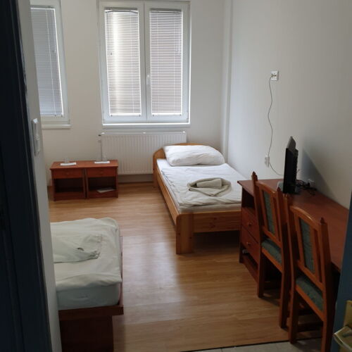 Pokoj pro 3 os. na poschodí přízemní