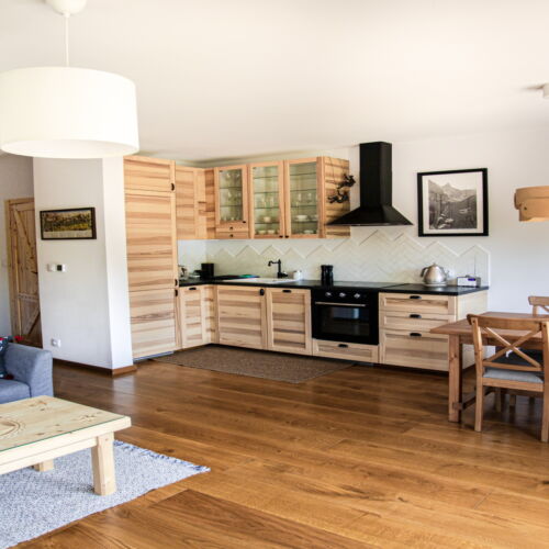 Apartament 4-osobowy na parterze Family z 2 pomieszczeniami sypialnianymi