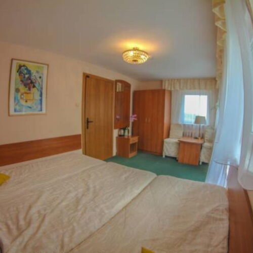 Apartament 4-osobowy z 1 pomieszczeniem sypialnianym