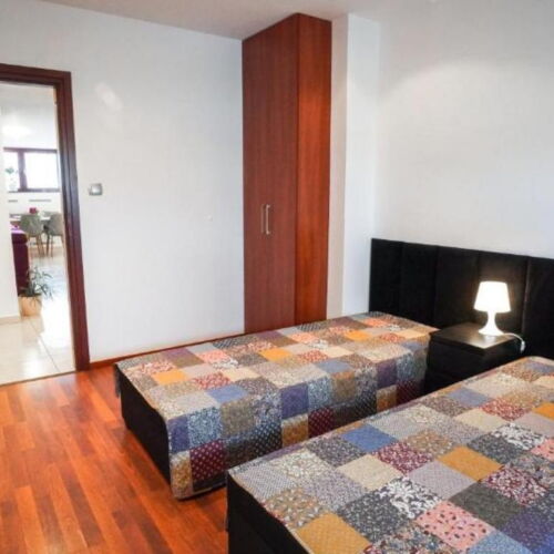 Apartament 12-osobowy z 4 pomieszczeniami sypialnianymi