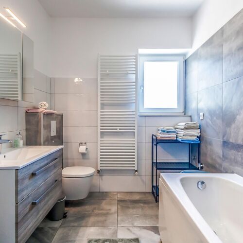 Casă de vară pentru 7 pers. (se inchirieaza doar integral)