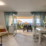 Apartament 6-osobowy Exclusive z widokiem na morze z 3 pomieszczeniami sypialnianymi