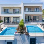 Tengerre néző légkondicionált 6 fős apartman 3 hálótérrel K-22073