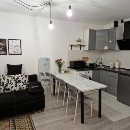 Apartament 4-osobowy z 2 pomieszczeniami sypialnianymi