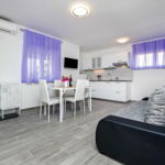 Classic Upstairs 2-Room Apartment for 4 Persons