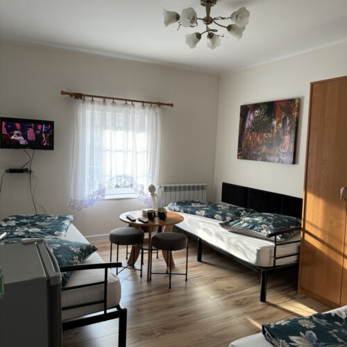 Apartament cu vedere spre munte cu vedere spre grădină cu 2 camere pentru 5 pers.