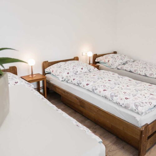 Apartman se sprchou s vlastní kuchyňkou pro 5 os.