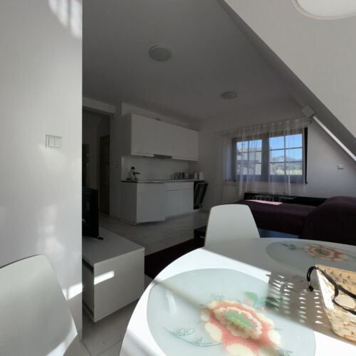 Apartament 4-osobowy na piętrze Komfort z 2 pomieszczeniami sypialnianymi