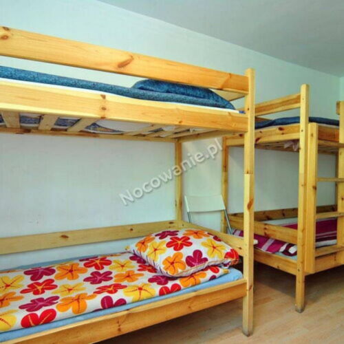 5 Person Room with Shower