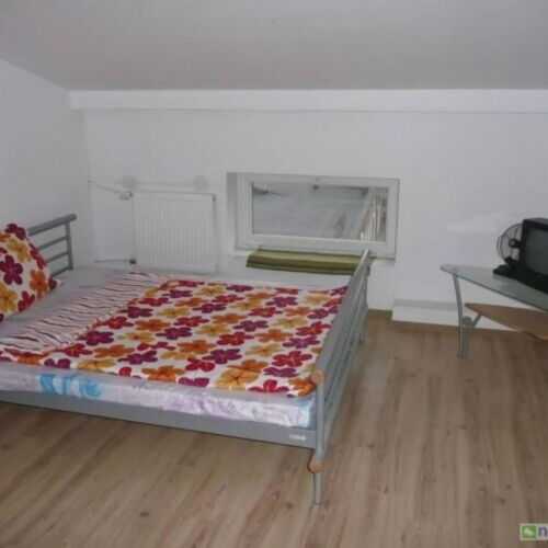 Twin Room with Shower
