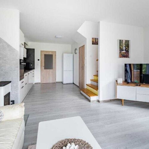 Apartman se sprchou s vlastní kuchyňkou pro 4 os. (s možností přistýlky)