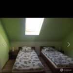 Forest View Upstairs Apartment for 6 Persons (extra bed available)