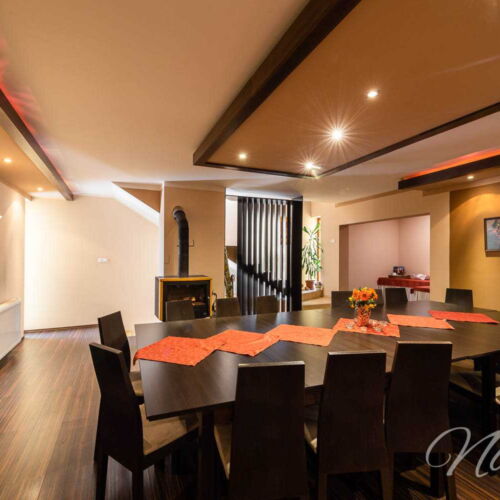 Domek całoroczny 22-osobowy z prysznicem z aneksem kuchennym